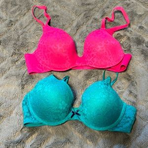 2pk one Xhilaration green - one pink Victoria secret